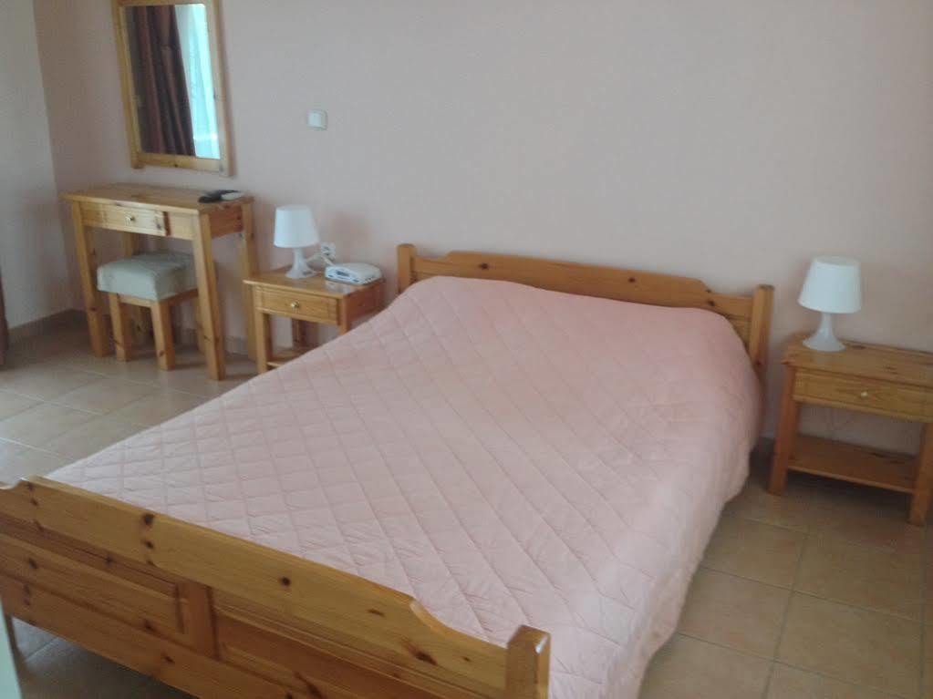 Villa Dafni Studios Limenas  Buitenkant foto